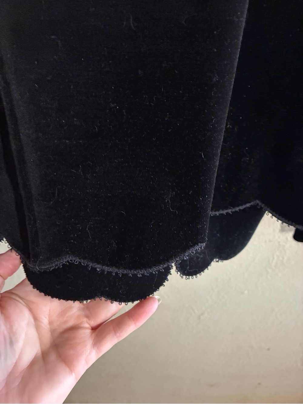 Black Scallop-Edge Velvet Women’s Jacket 80s Vintage Act lll Lg - Picture 7 of 7